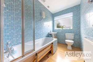 bathroom- click for photo gallery